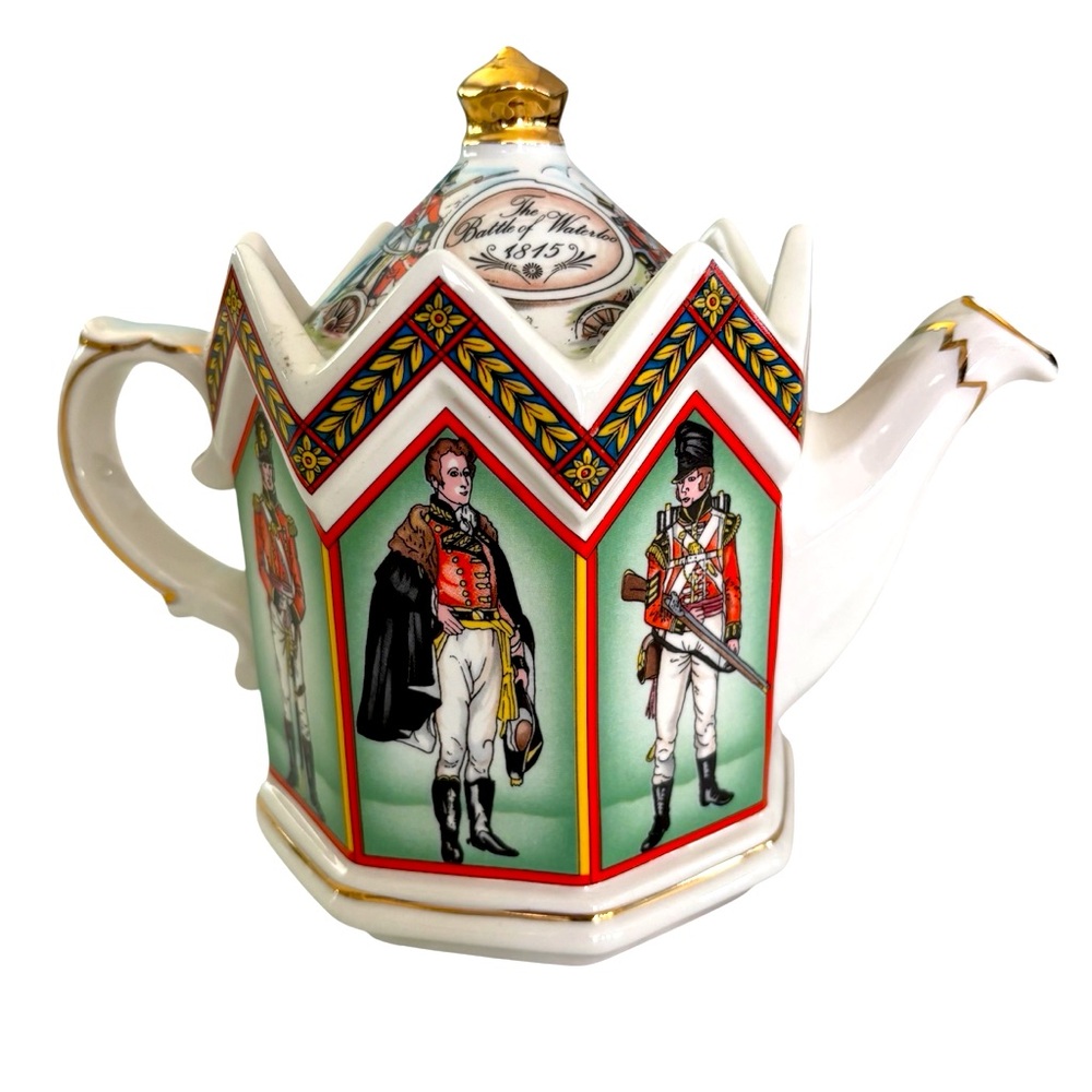 James Sadler Teapot the Battle of Waterloo Crown Collectable England Vintage